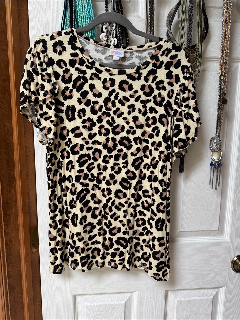 LuLaRoe Leopard Print Short Sleeve Top in Cream, Black, Brown